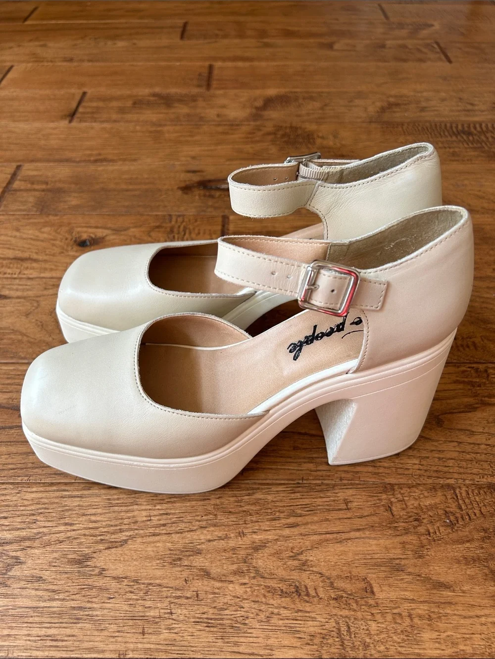 Free People Gwen Platform Mary Janes Heels Ivory Cream Size 40 / US 9.5